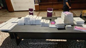 Tablete electronice în valoare de 40.000 de euro, fără acte, descoperite de polițiștii de frontieră la Nădlac