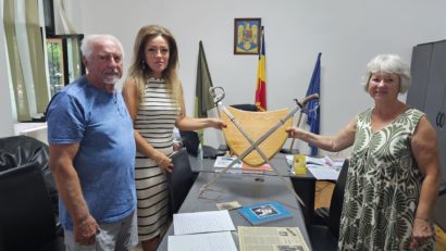 Donație valoroasă la Muzeul din Caransebeș: obiecte ale unui veteran de război revin acasă