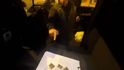 Jandarmii din Timișoara, în acțiune: substanțe suspecte descoperite asupra a 6 persoane în timpul patrulării