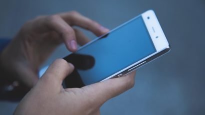 Apelurile cu numere false din străinătate, blocate în România