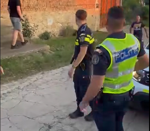 IPJ Caraș-Severin: precizări oficiale privind incidentul din Cănicea – șofer fără permis și sub influența alcoolului, intervenție a poliției filmată și postată online