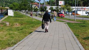 Amenajarea promenadei de pe malul drept al Bârzavei intră în linie dreaptă