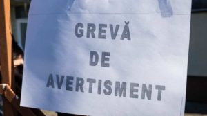 Grevă de avertisment în primăriile comunale din Caraș-Severin. Activitatea cu publicul, suspendată timp de două ore