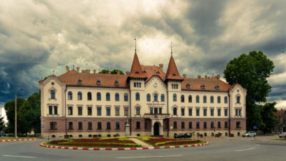 Lugojul pierde două pasaje rutiere peste calea ferată. Proiectul CFR a fost modificat, iar lucrările nu vor mai avea loc