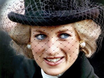 Prințesa Diana ar fi împlinit 64 de ani pe 1 iulie 2025. Prințul William îi onorează moștenirea printr-un gest cu profundă semnificație Prințesa Diana ar fi împlinit 64 de ani pe 1 iulie 2025. Prințul William îi onorează moștenirea printr-un gest cu profundă semnificație