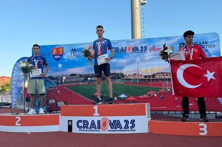 Cărășenii Lucian Ștefan și Răzvan Stanciu, remarcați la Balcaniada U20: argint pentru România Cărășenii Lucian Ștefan și Răzvan Stanciu, remarcați la Balcaniada U20: argint pentru România