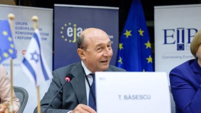 Traian Băsescu îşi va recăpăta privilegiile de fost președinte