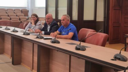 Dialog în loc de protest: sindicaliștii invită parlamentarii din Caraș-Severin la discuţii