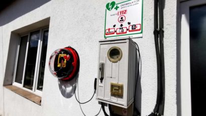 Obiectiv atins! Reşiţa va avea 5 defibrilatoare automate externe pentru a salva vieţi