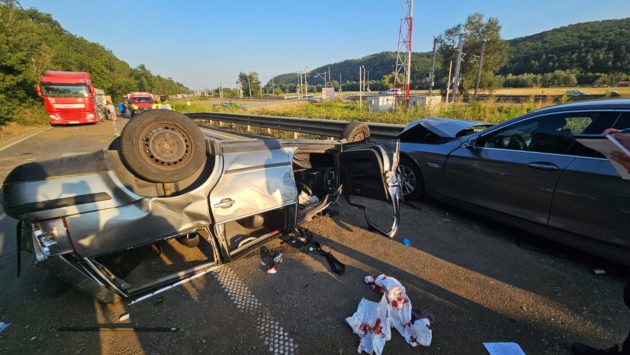 Accident rutier grav la intrarea în Lipova