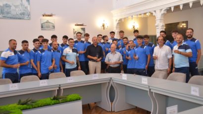 CSM Caransebeș, gata de start spre a doua promovare! Gugulanii și-au prezentat lotul pentru noul sezon