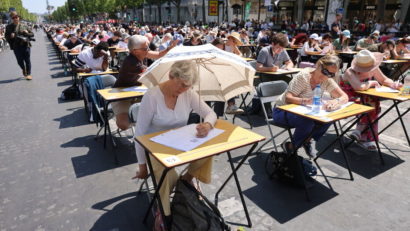 Timișoara celebrează Ziua Limbii Române prin „Marea Dictare” – concurs scris de mână cu premii atractive