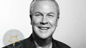 Bob Wilson, fenomenul care „a pus pe roate istoria teatrului’’, a murit!