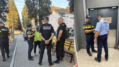 Acțiune de amploare a polițiștilor în Bocșa: peste 140 de persoane legitimate și amenzi de peste 34.000 de lei
