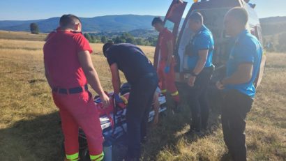 Bărbat cu probleme medicale salvat de jandarmii montani între Brebu Nou și Slatina Timiș