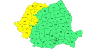 Ploi şi vijelii, de duminică seară, în mai multe regiuni din vestul ţării