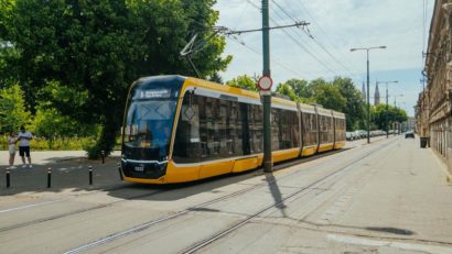 Timișoara lansează licitația pentru 10 tramvaie ecologice prin Programul Regional Vest 2021–2027