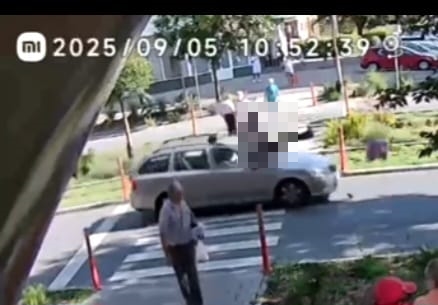 Video Un grav accident rutier a avut loc bulevardul Republicii din Reșița Video Un grav accident rutier a avut loc bulevardul Republicii din Reșița