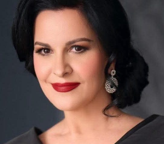 Diva scenei lirice, soprana Angela Gheorghiu, a schimbat prefixul vârstei Diva scenei lirice, soprana Angela Gheorghiu, a schimbat prefixul vârstei