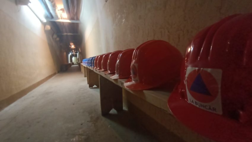 Buncărul de protecție civilă din UCMH Reșița se deschide în premieră pentru public Buncărul de protecție civilă din UCMH Reșița se deschide în premieră pentru public