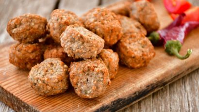 Dieta mediteraneană: chiftele rustice de vită și porc