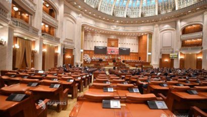 Deputaţii au respins scoaterea Curţii Constituţionale din procesul electoral