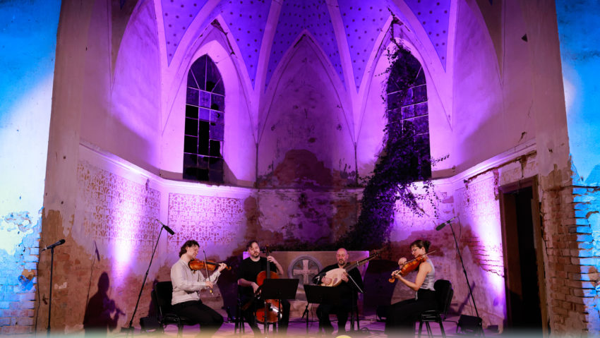 Eufonia Festival aduce muzica de cameră în două biserici din județele Timiș și Arad Eufonia Festival aduce muzica de cameră în două biserici din județele Timiș și Arad