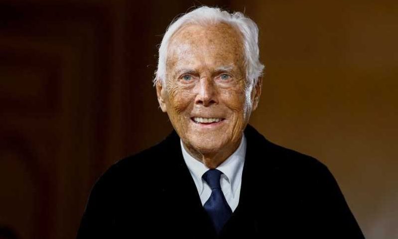 A murit Giorgio Armani A murit Giorgio Armani