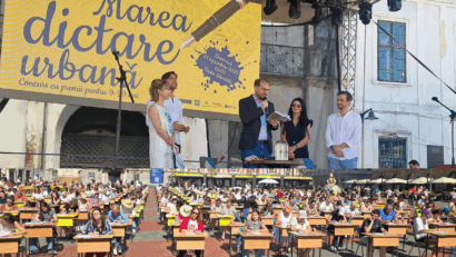 Marea Dictare la Timișoara: 500 de participanți, de la 9 la 87 de ani, au celebrat frumusețea limbii române