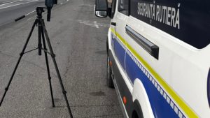 Acțiuni de amploare ale Poliției în Caraș-Severin: șoferi amendați, permise și persoane reținute