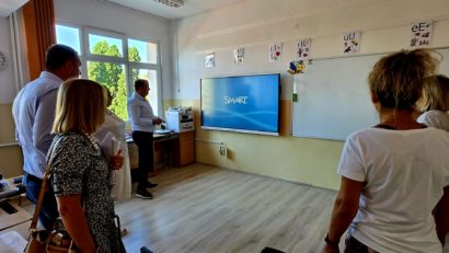 Anul școlar 2025–2026 a început la Lugoj fără festivități, dar cu aglomerație pe străzi