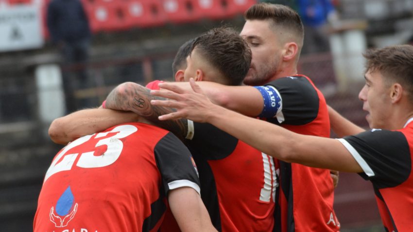 Fotbal, Liga a II-a: CSM Reşiţa merge după puncte la Afumaţi Fotbal, Liga a II-a: CSM Reşiţa merge după puncte la Afumaţi