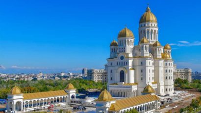 Pictura Catedralei Naţionale va fi sfinţită duminică. La ceremonie sunt aşteptaţi peste 100.000 de oameni