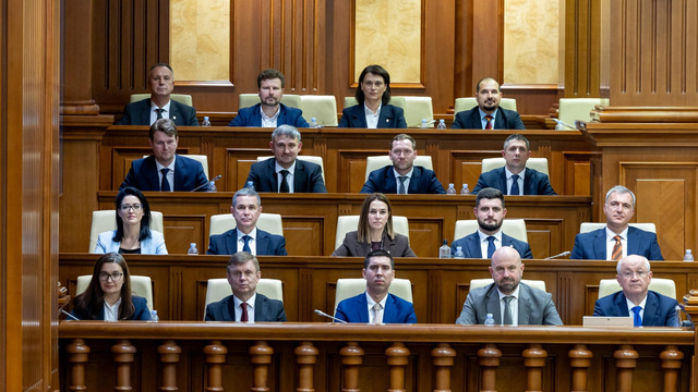 Guvernul Munteanu a primit votul de încredere al Parlamentului de la Chişinău