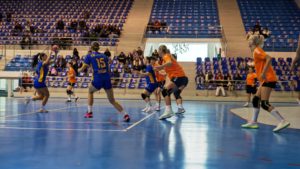 Handbal, Divizia A: Universitatea Reşiţa, victorioasă în duelul studenţesc cu UVT