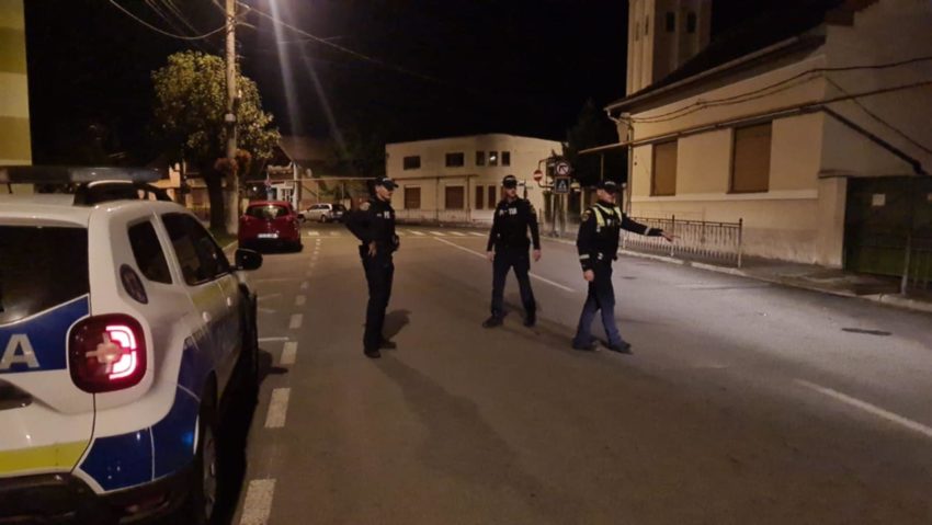 Poliția Municipiului Caransebeș: peste 150 de persoane legitimate și sancțiuni aplicate pentru abateri rutiere