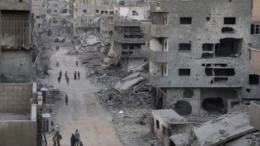 Gaza: Un înalt responsabil al Hamas spune că eliberarea ostaticilor va începe luni dimineață
