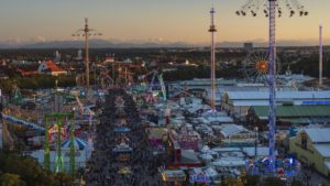 Celebrul festival al berii Oktoberfest din München, închis temporar după o ameninţare cu bombă
