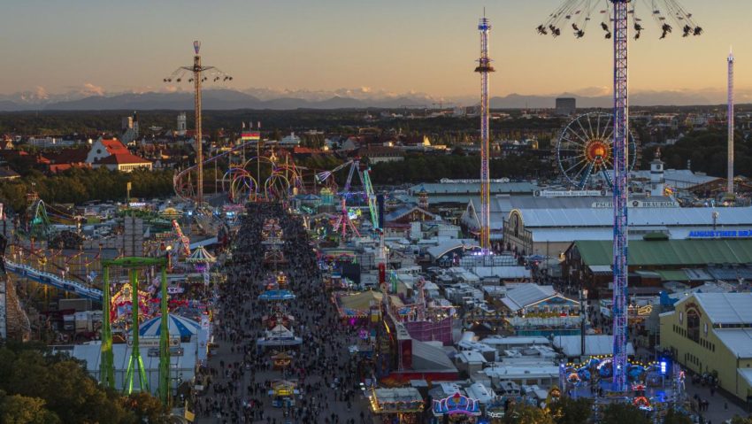 Celebrul festival al berii Oktoberfest din München, închis temporar după o ameninţare cu bombă