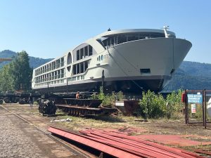 Șantierul Naval Orșova a semnat un nou contract extern de 4,28 milioane de euro pentru construcția unei nave fluviale