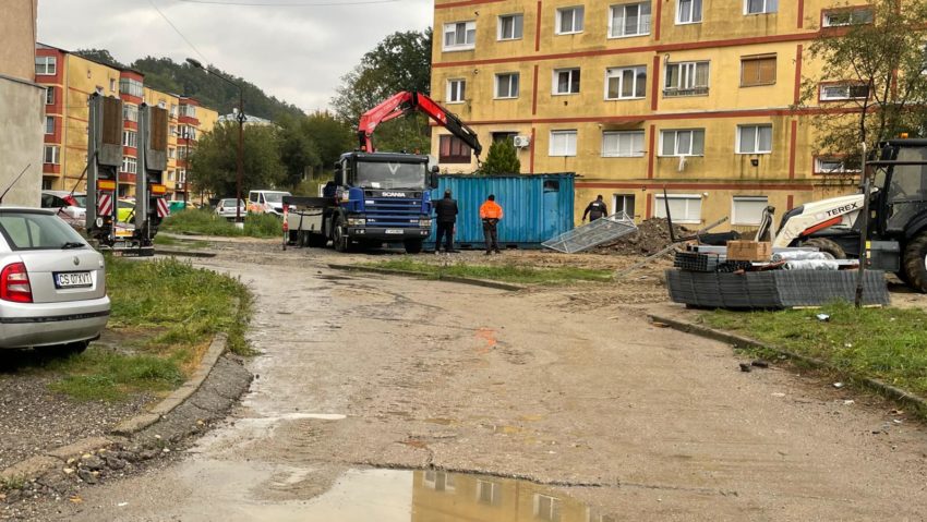 La Reșița începe modernizarea cartierului „Catanga”! Și Parcul Tricolorului va avea o nouă înfățișare