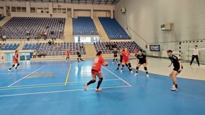 Handbal feminin: Universitatea Reșița, învinsă de CSU Cluj-Napoca