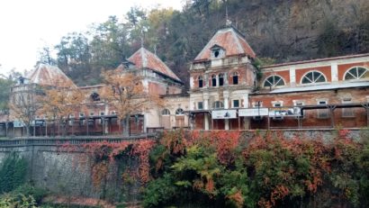 Băile Neptun din Băile Herculane, un pas decisiv spre restaurare: parteneriat strategic pentru revitalizarea simbolului balnear