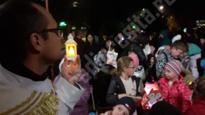 Sărbătoare cu tradiție la Reșița: procesiunea cu lampioane dedicată Sfântului Martin de Tours