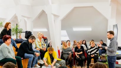 Profesorii şi agenţii economici reşiţeni fac echipă pentru o educaţie duală de succes