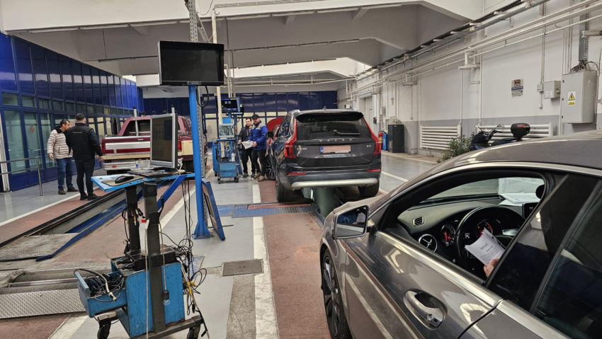 Mașini second-hand: cumpără legal doar cu CIV de la Registrul Auto Român