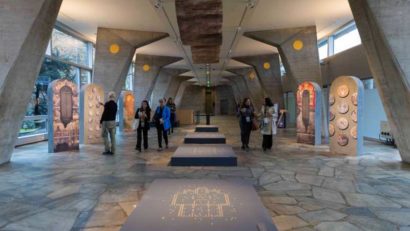 Timiş: ‘Monumente medievale sârbe aflate în pericol’ – expoziţie vernisată în cadrul Zilelor Culturii Sârbe, la Timişoara