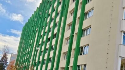 Reşiţa: lucrările de renovare energetică la blocul 5 de pe Bulevardul Republicii, finalizate înainte de termen