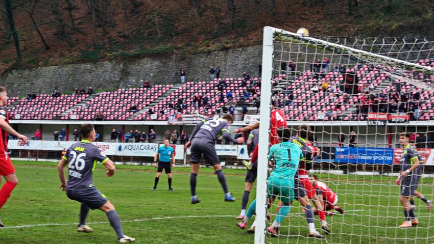 CSM Reşiţa, învinsă de FC Bihor. Flavius Stoican: “Uneori pierzi jucând bine”