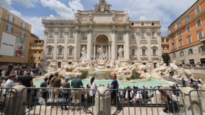 Acces cu taxă la Fontana di Trevi din Roma
